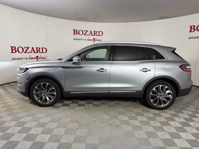 Used 2023 Lincoln Nautilus Reserve w/ Luxury Package AWD/4WD image 6