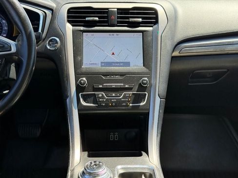 Used 2020 Ford Fusion S FWD image 14