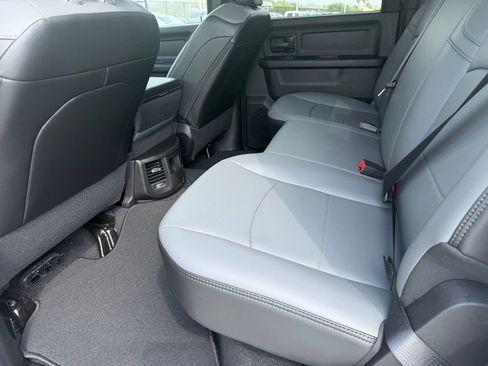 New 2026 RAM 2500 Tradesman AWD/4WD image 10