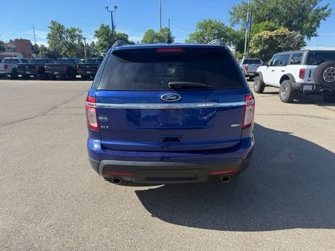 Used 2015 Ford Explorer XLT w/ Equipment Group 202B AWD/4WD image 9