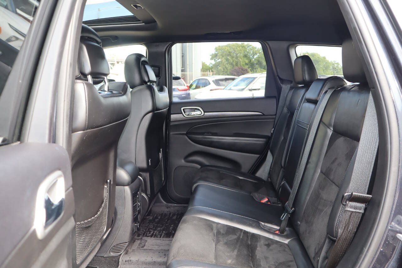 Used 2015 Jeep Grand Cherokee Altitude AWD/4WD image 6
