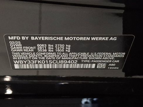 Used 2025 BMW i5 eDrive40i w/ M Sport Package RWD image 25