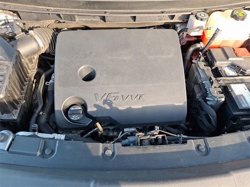 Used 2020 Chevrolet Traverse Premier image 28