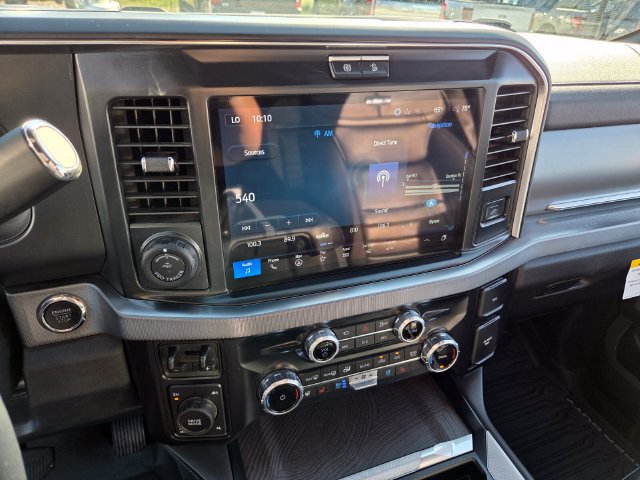 Used 2025 Ford F350 Platinum AWD/4WD image 22