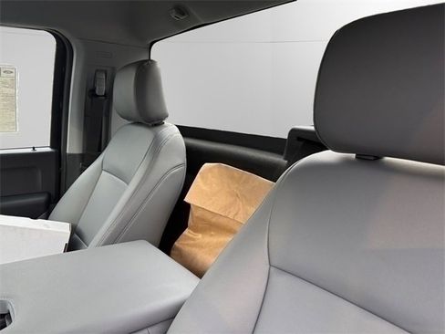 New 2026 Ford F550 4x4 Regular Cab Super Duty w/ XL Chrome Package image 13