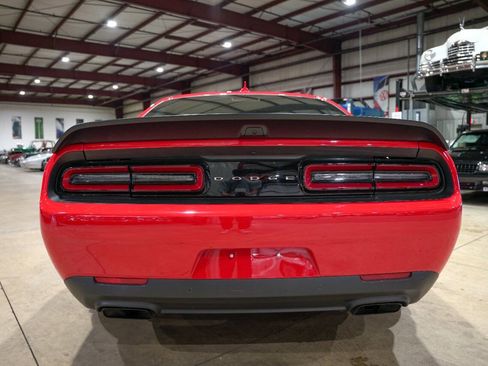 Used 2021 Dodge Challenger SRT Hellcat Redeye image 6