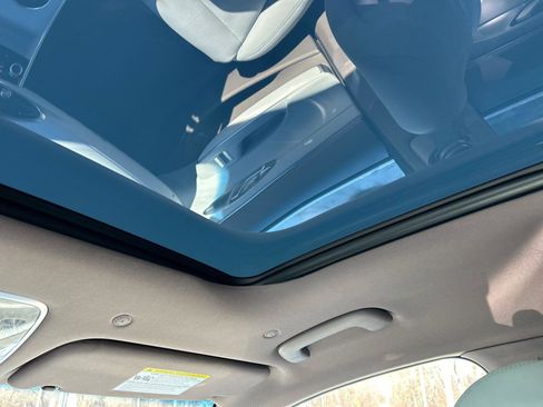 Used 2026 Genesis GV70 2.5T Advanced image 26