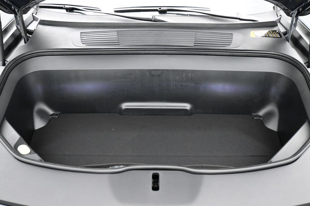 Used 2024 Rivian R1T Adventure Quad AWD/4WD image 28