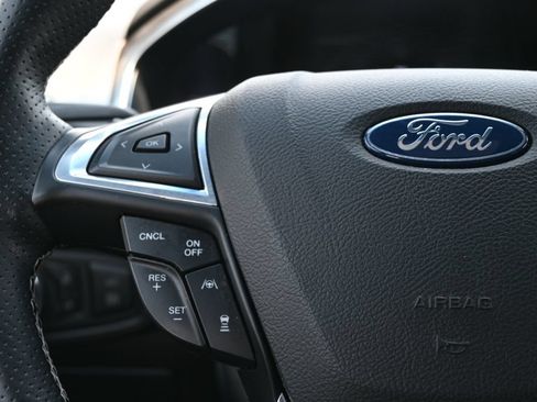 Used 2019 Ford Edge ST w/ Equipment Group 401A AWD/4WD image 7