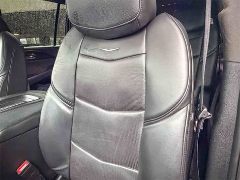 Used 2020 Cadillac Escalade ESV Platinum image 27