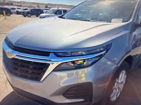 Used 2024 Chevrolet Equinox LS image 4