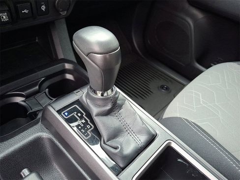 Used 2023 Toyota Tacoma TRD Sport image 15