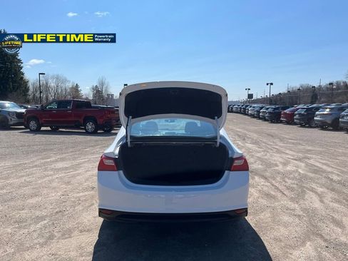 Used 2023 Chevrolet Malibu LT image 7