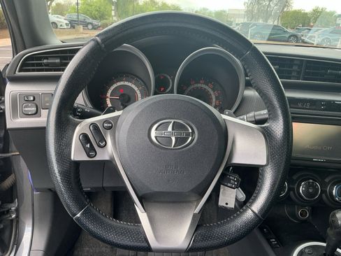 Used 2015 Scion tC FWD image 8