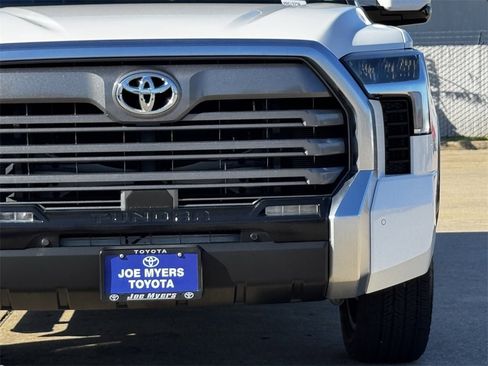 Used 2022 Toyota Tundra Limited image 5