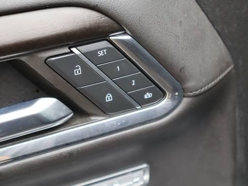 Used 2024 GMC Sierra 1500 Denali RWD image 21