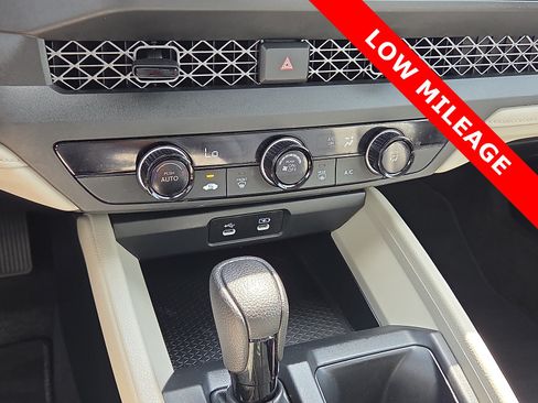 Used 2024 Honda Accord LX image 18