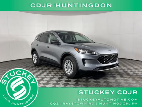 Used 2022 Ford Escape SE w/ Convenience Package image 1