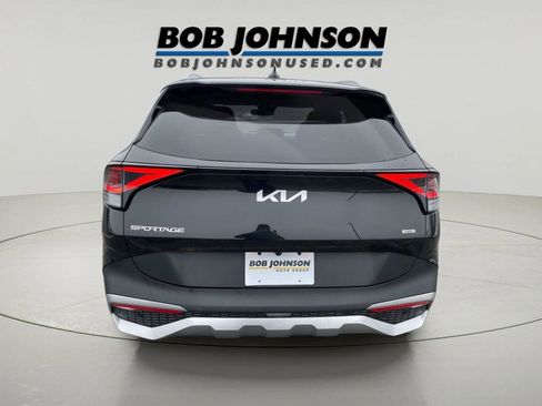 Used 2023 Kia Sportage EX image 6