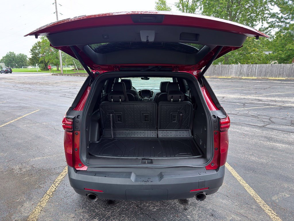 Used 2023 Chevrolet Traverse RS w/ LPO, Floor Liner Package AWD/4WD image 22
