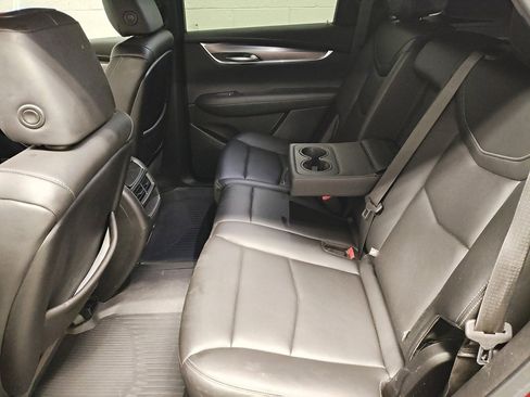 Used 2020 Cadillac XT5 Luxury image 27