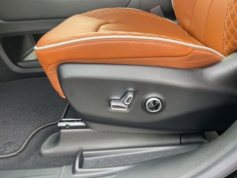 New 2026 Chrysler Pacifica Pinnacle FWD image 19