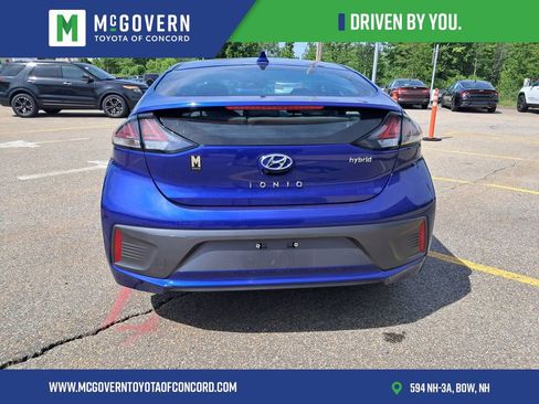Used 2020 Hyundai Ioniq SEL FWD image 4