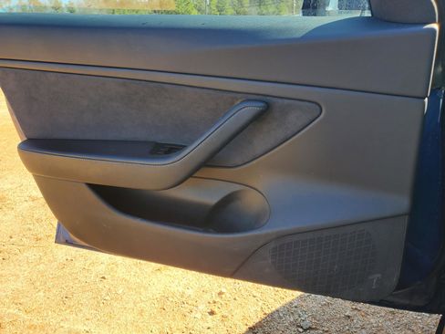 Used 2020 Tesla Model 3 Long Range image 14