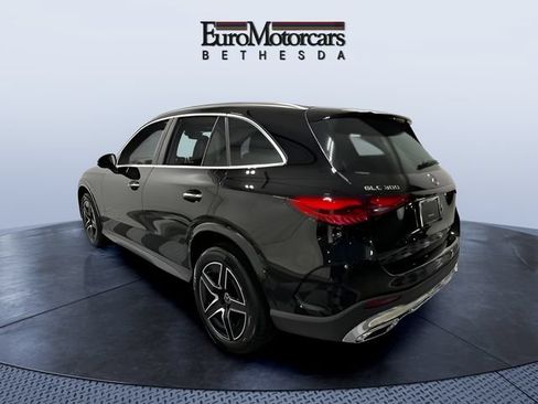 Used 2026 Mercedes-Benz GLC 300 4MATIC image 3