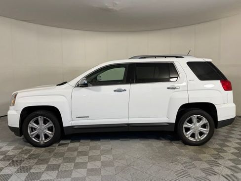 Used 2016 GMC Terrain SLT w/ Open Road Package FWD image 3