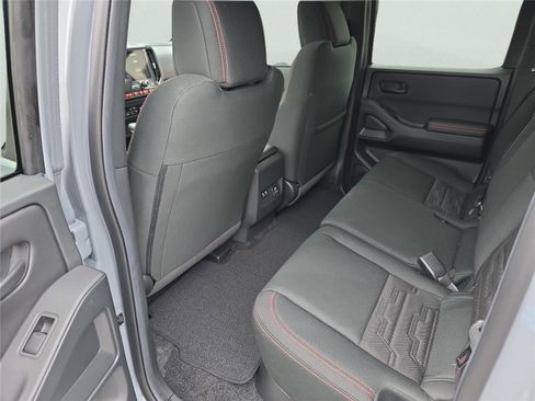 New 2026 Nissan Frontier PRO-4X w/ Pro-4x Convenience Package AWD/4WD image 31