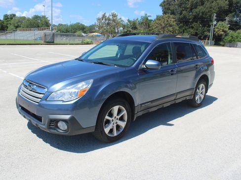 Used 2013 Subaru Outback 2.5i Premium w/ Popular Pkg 1B AWD/4WD image 5