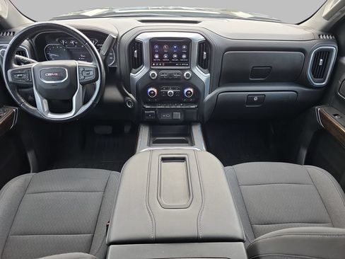 Certified 2021 GMC Sierra 1500 Elevation w/ LPO, Elevation Black Package AWD/4WD image 11