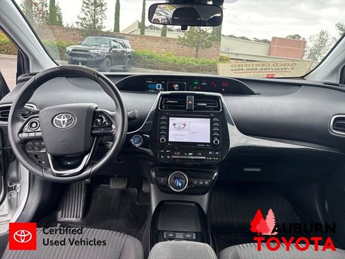Certified 2020 Toyota Prius Prime LE FWD image 20