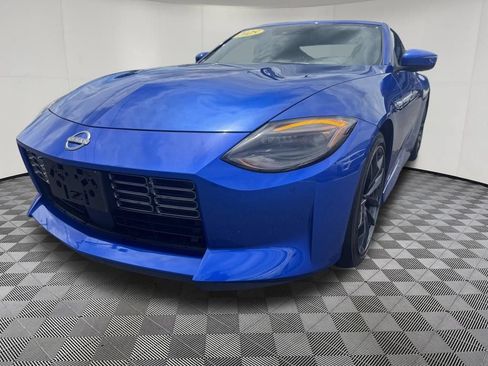Used 2025 Nissan Z Performance w/ Floor Mat Package RWD image 17