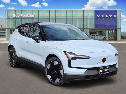 New 2026 Volvo EX30 Plus image 1