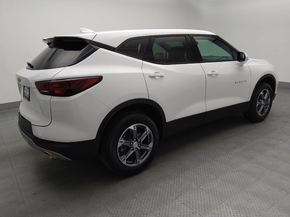 Used 2024 Chevrolet Blazer LT w/ Driver Confidence Package FWD image 10
