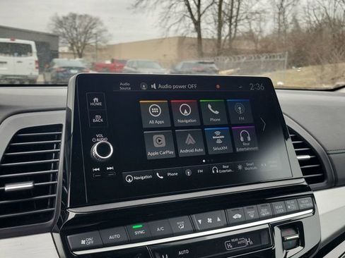 New 2026 Honda Odyssey Touring image 22