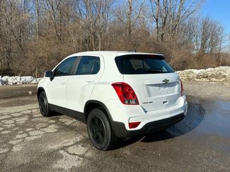 Used 2018 Chevrolet Trax LS video 3