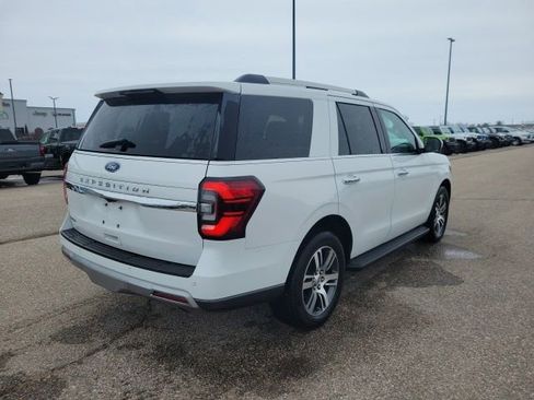 Used 2024 Ford Expedition Limited image 24