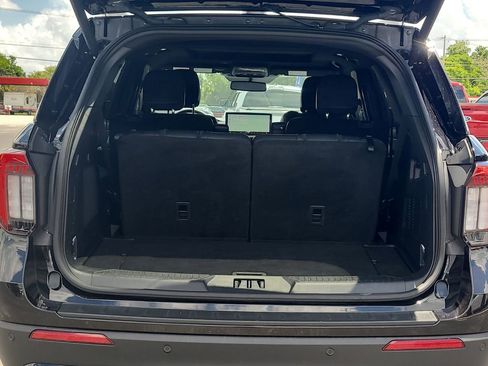 Used 2025 Ford Explorer ST-Line w/ Premium Package AWD/4WD image 7