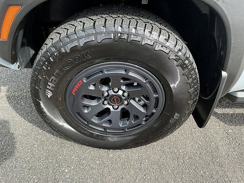 Certified 2026 Nissan Frontier PRO-4X w/ Pro-4x Convenience Package AWD/4WD image 10