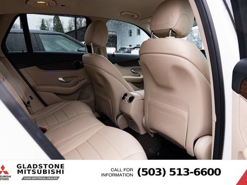 Used 2022 Mercedes-Benz GLC 300 4MATIC image 24