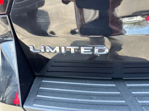 Used 2024 Ford Expedition Max Limited AWD/4WD image 9