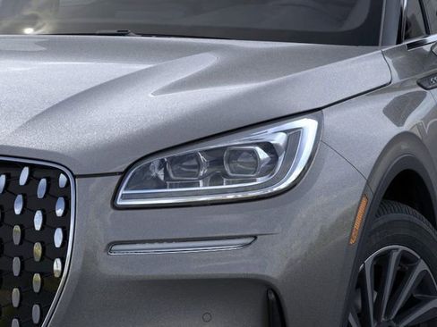 New 2026 Lincoln Corsair Reserve FWD image 19