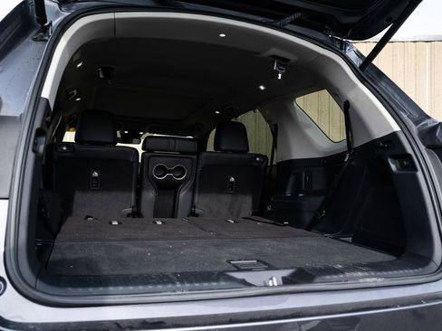 Used 2024 Honda Pilot Touring image 47