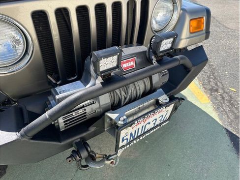 Used 2006 Jeep Wrangler Rubicon image 12