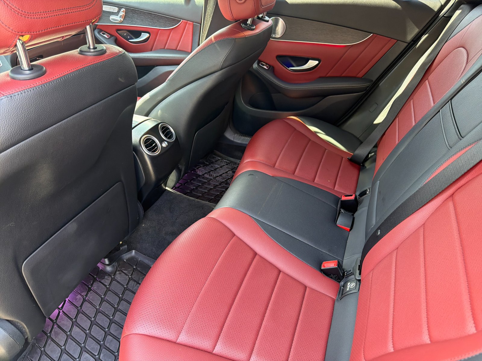 Certified 2021 Mercedes-Benz GLC 300 4MATIC Coupe image 9