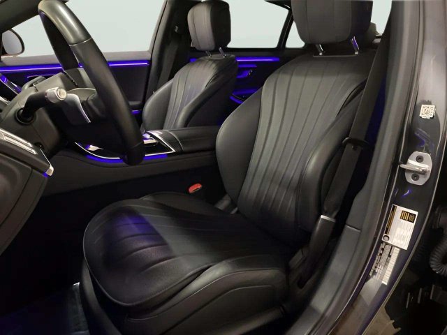 Used 2023 Mercedes-Benz S 500 4MATIC w/ AMG Line image 66