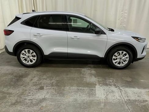New 2026 Ford Escape Active w/ Cold Weather Package image 2